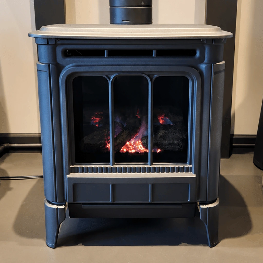 Regency Hampton H27 freestanding gas stove, showroom model — sold